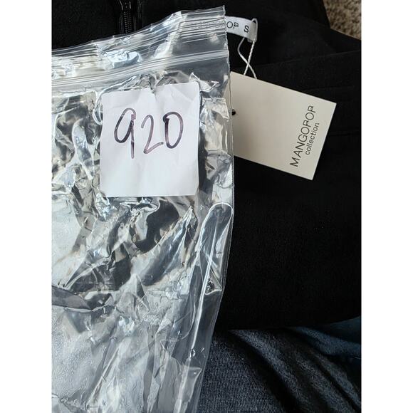 MANGOPOP Black New Faux Suede Hi-Waist Criss Cross Form Fitting Skirt SZ S - NWT - Picture 8 of 8